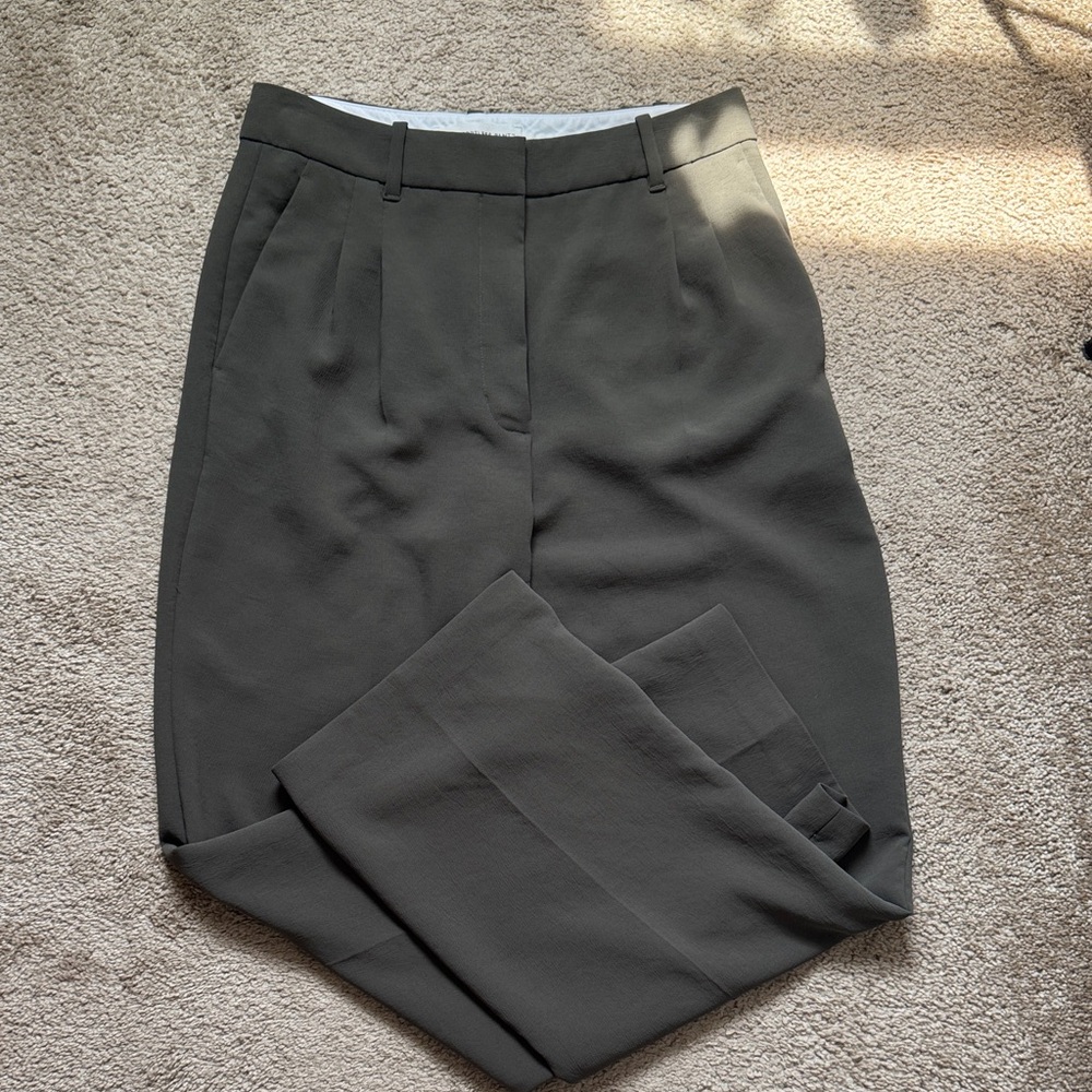 Like new Aritzia effortless pants - dark olive